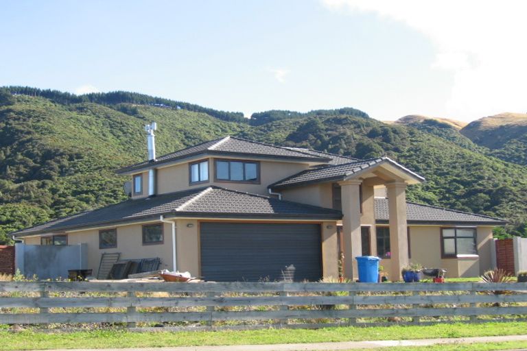 Photo of property in 79 Kirton Drive, Riverstone Terraces, Upper Hutt, 5018