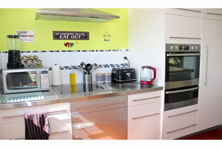 Photo of property in 26 Hihitahi Rise, Paihia, 0200