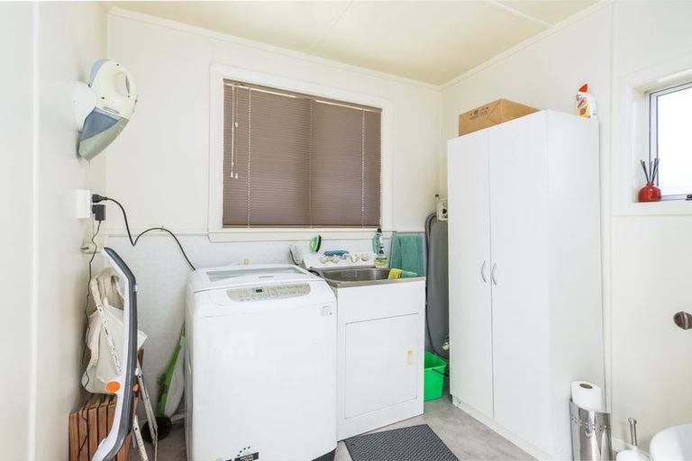 Photo of property in 6 Betten Street, Waimate, 7924