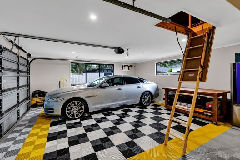 Photo of property in 25b Dolphin Parade, Bell Block, New Plymouth, 4312