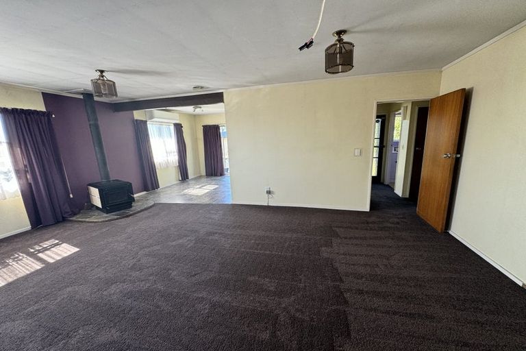 Photo of property in 18 Malvina Place, Bucklands Beach, Auckland, 2014