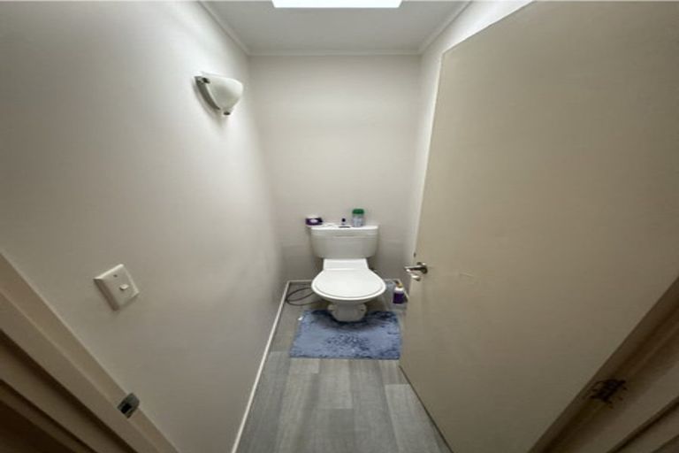 Photo of property in 5/38 Mahara Avenue, Birkenhead, Auckland, 0626