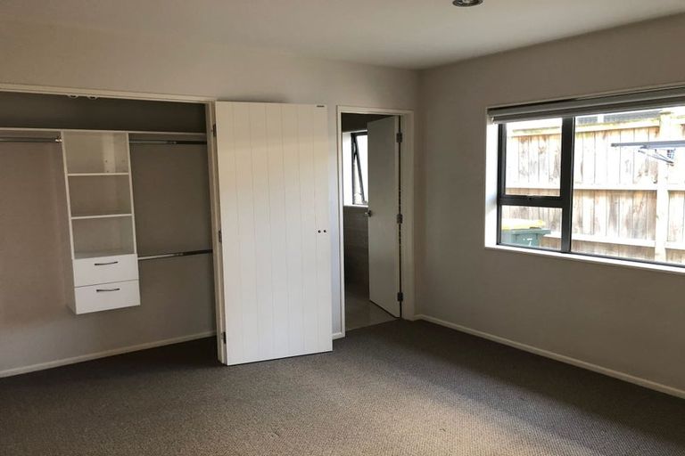 Photo of property in 11 Kerrykeel Drive, Flat Bush, Auckland, 2019