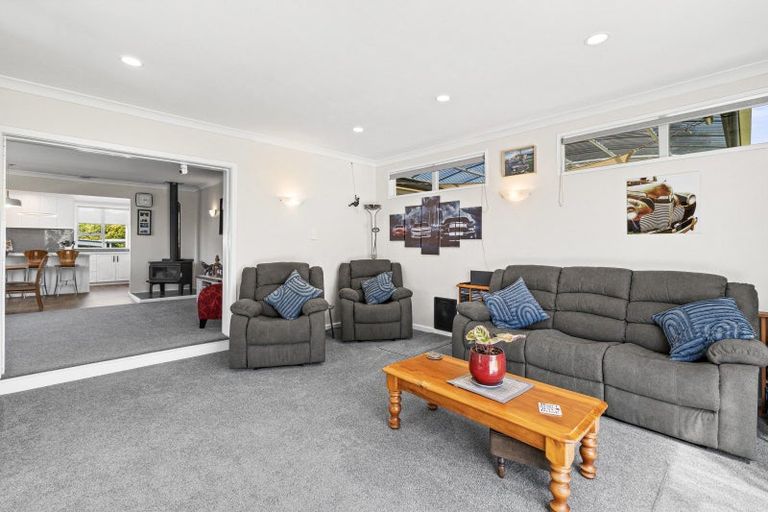 Photo of property in 33 Skerman Street, Marton, 4710