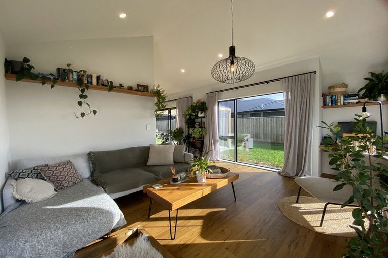 Photo of property in 1 Newman Road, Rolleston, 7614