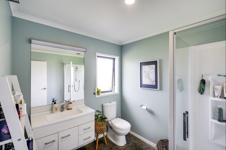 Photo of property in 174 Eskridge Drive, Eskdale, Napier, 4182