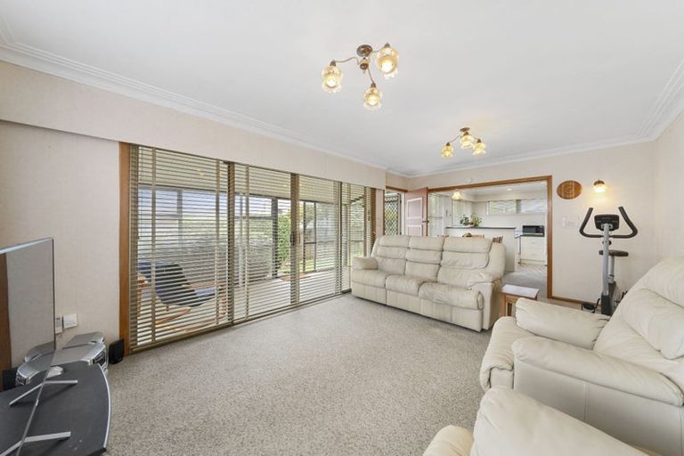 Photo of property in 2/1 Hamilton Road, Papatoetoe, Auckland, 2025