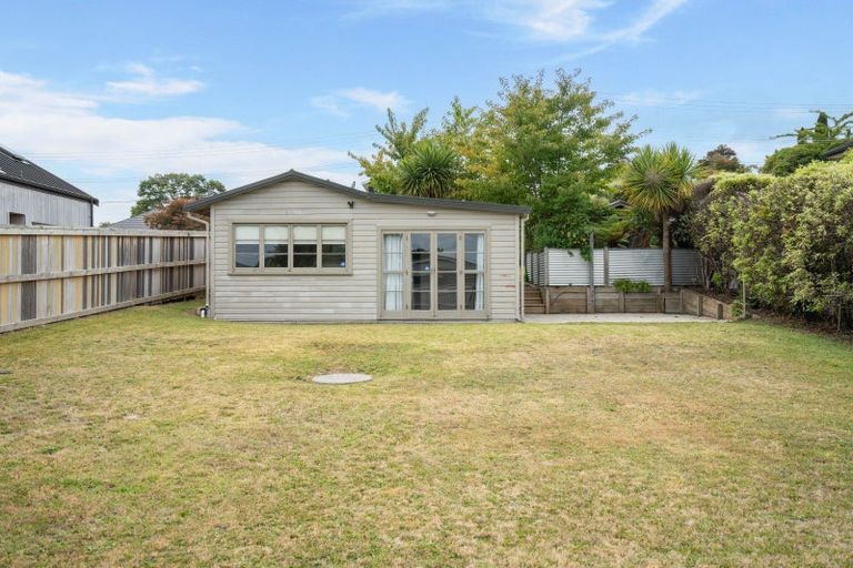Photo of property in 77 Rokino Road, Hilltop, Taupo, 3330