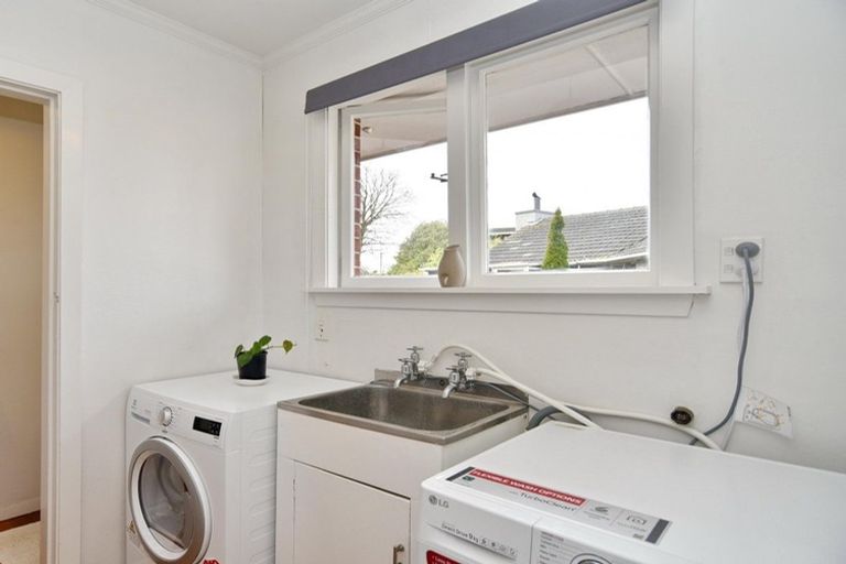 Photo of property in 321 Lake Terrace Road, Shirley, Christchurch, 8061