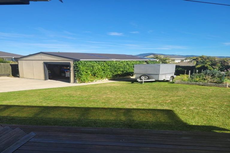 Photo of property in 27 Tumene Drive, Owhata, Rotorua, 3010
