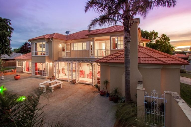 Photo of property in 1 Pastoral Lane, Hokowhitu, Palmerston North, 4410