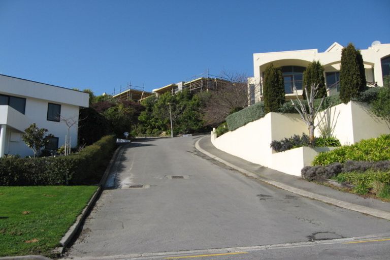 Photo of property in 11 Allom Lane, Cashmere, Christchurch, 8022