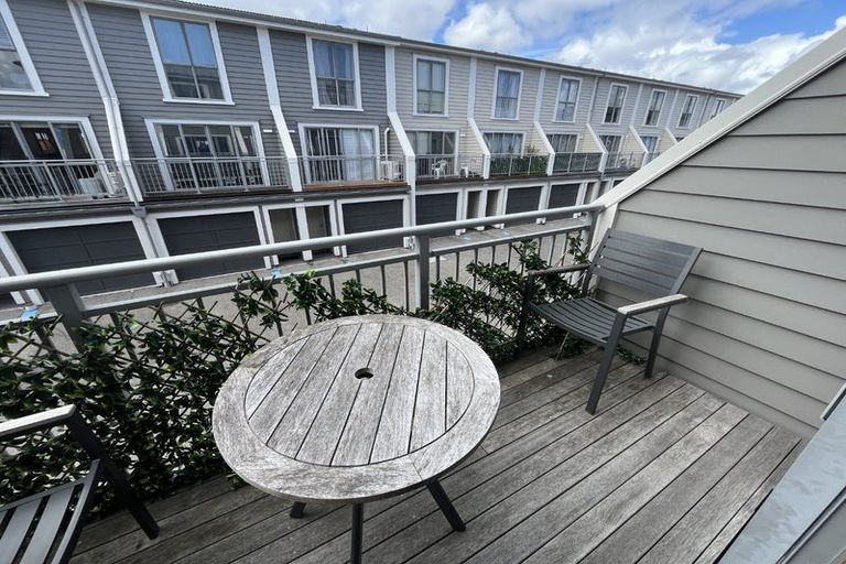 Photo of property in 11/289 Shirley Road, Papatoetoe, Auckland, 2025