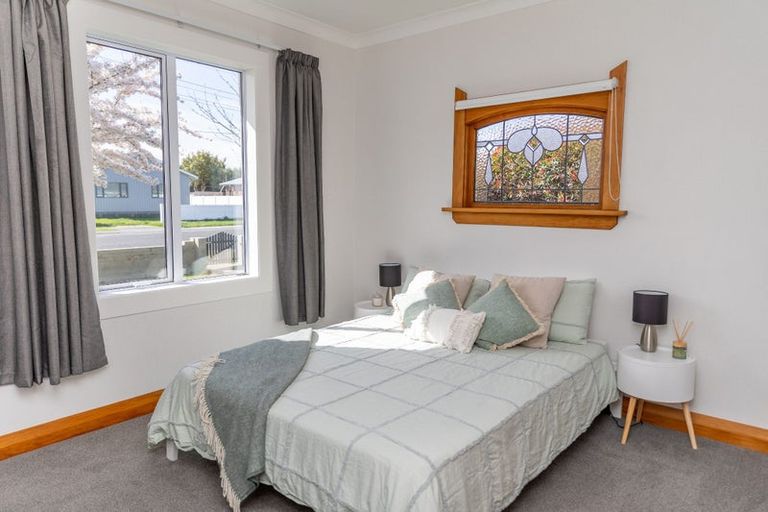 Photo of property in 30 Irving Street, Gore, 9710