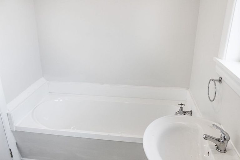 Photo of property in 10 Hillary Crescent, Upper Riccarton, Christchurch, 8041