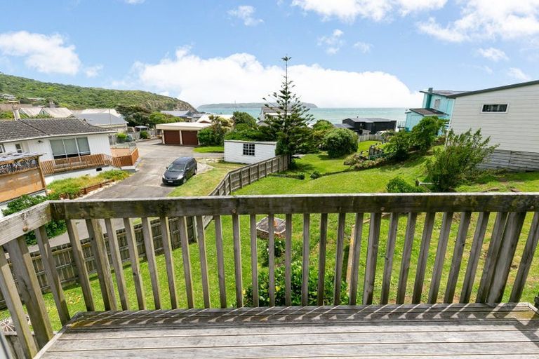 Photo of property in 5/14f Tireti Road, Titahi Bay, Porirua, 5022
