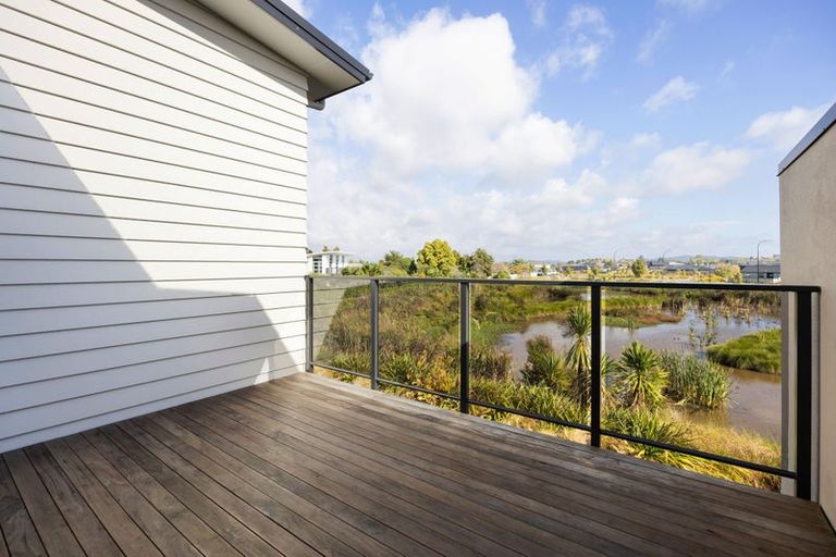 Photo of property in 8/37 North Ridge Drive, Rototuna North, Hamilton, 3210