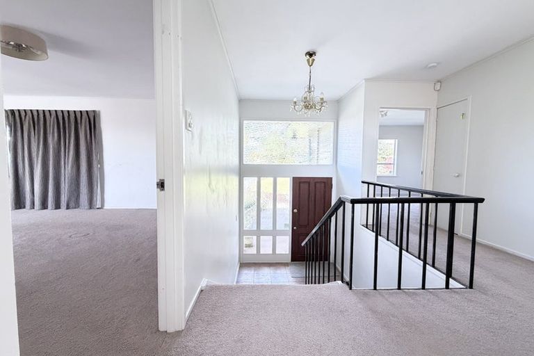 Photo of property in 122 Hugh Green Drive, Pinehill, Auckland, 0632