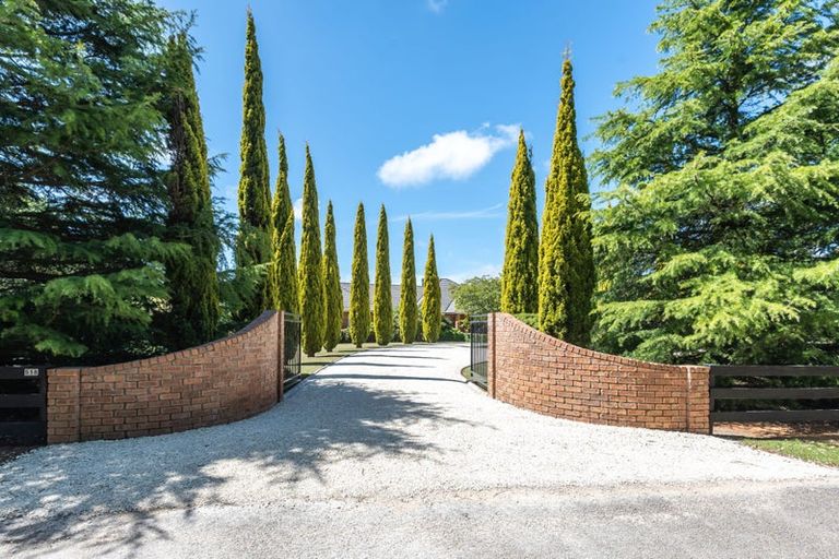 Photo of property in 518 Pound Road, Yaldhurst, Christchurch, 7676