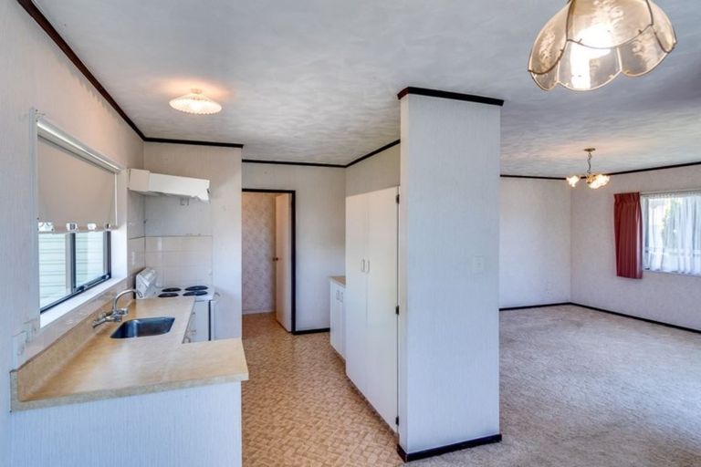 Photo of property in 415a Gloucester Street, Taradale, Napier, 4112