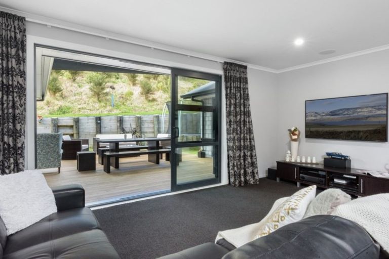 Photo of property in 291 Lakes Boulevard, Pyes Pa, Tauranga, 3112