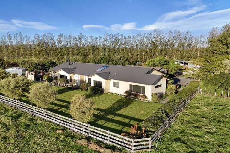 Photo of property in 438 Matahiwi Road, Matahiwi, Masterton, 5888