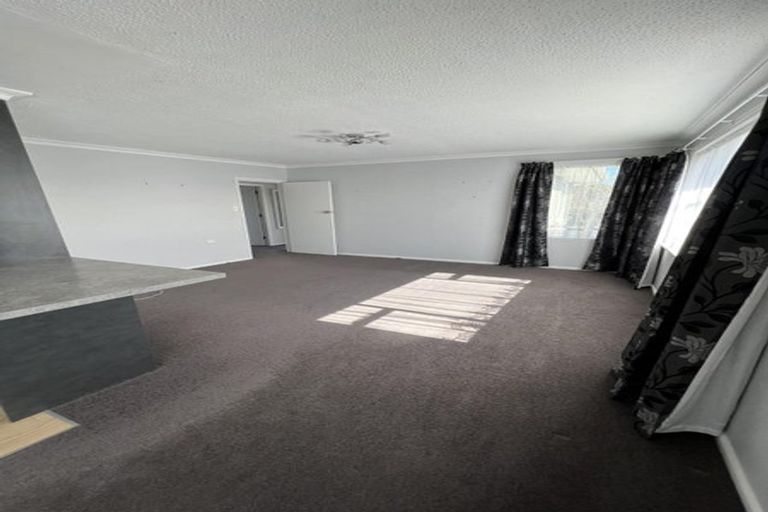 Photo of property in 9 Gow Place, Woolston, Christchurch, 8062