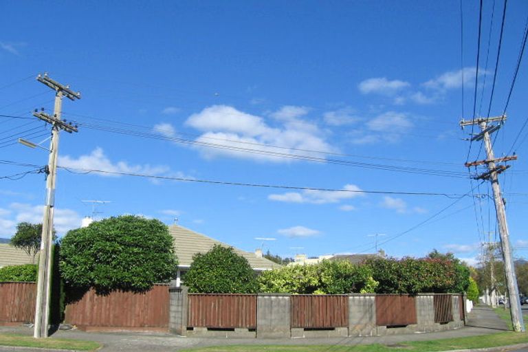 Photo of property in 9 Maher Street, Elderslea, Upper Hutt, 5018