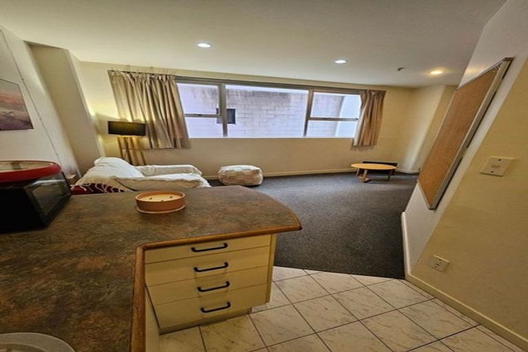 Photo of property in Regency Apartments, 2d/49 Manners Street, Te Aro, Wellington, 6011