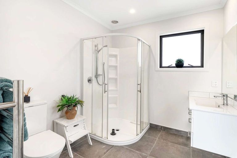 Photo of property in 34 Varsity Heights, Fitzherbert, Palmerston North, 4410