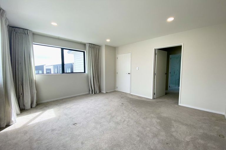 Photo of property in 7 Camp X Place, Whenuapai, Auckland, 0618
