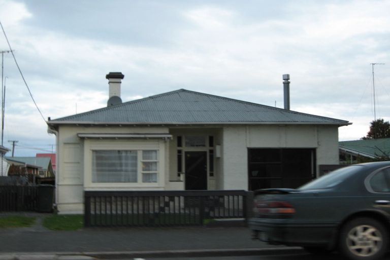Photo of property in 105 Clyde Street, Balclutha, 9230