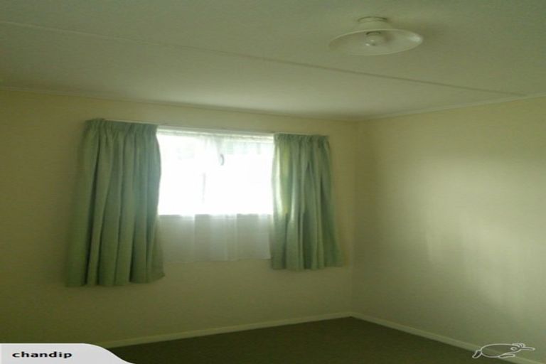 Photo of property in 16 Hodgins Grove, Naenae, Lower Hutt, 5011