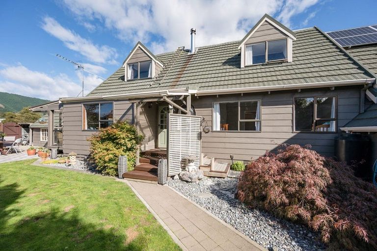 Photo of property in 42 Cautley Street, Richmond, 7020