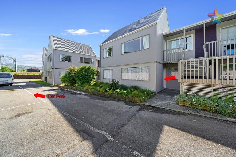 Photo of property in 71e Randwick Crescent, Moera, Lower Hutt, 5010