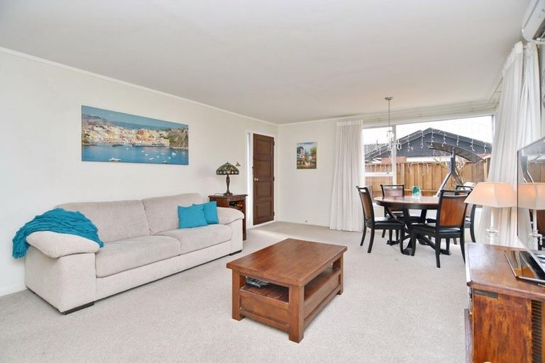 Photo of property in 1/43 Blair Avenue, Papanui, Christchurch, 8053