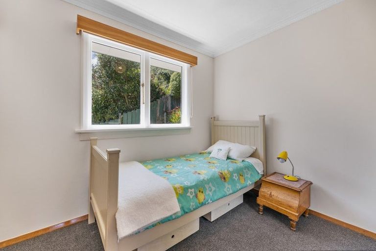 Photo of property in 74 Hocken Street, Kenmure, Dunedin, 9011