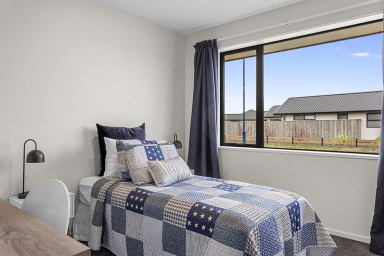 Photo of property in 45 Tiritiri Moana Drive, Pegasus, 7612