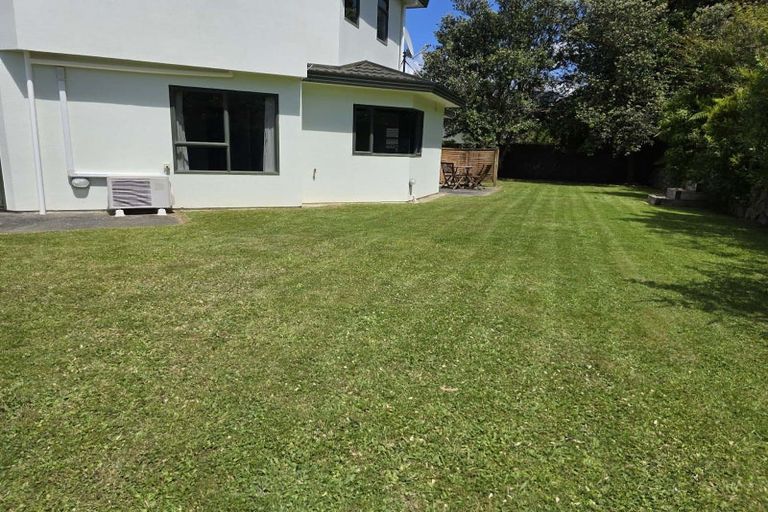 Photo of property in 69 Joseph Banks Drive, Whitby, Porirua, 5024