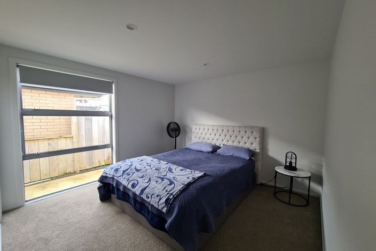 Photo of property in 1 Harry Way, Upper Vogeltown, New Plymouth, 4310