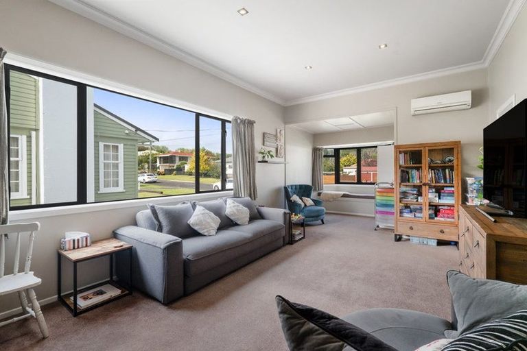 Photo of property in 30 Willoughby Street, Paeroa, 3600