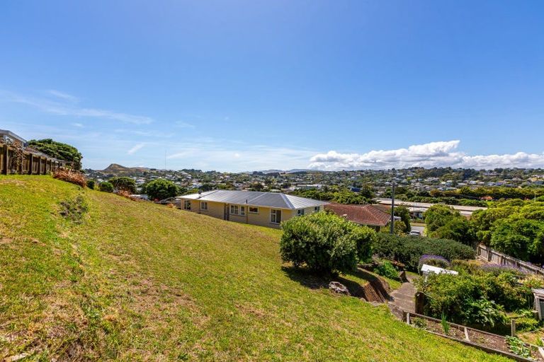 Photo of property in 48 Te Pene Avenue, Titahi Bay, Porirua, 5022