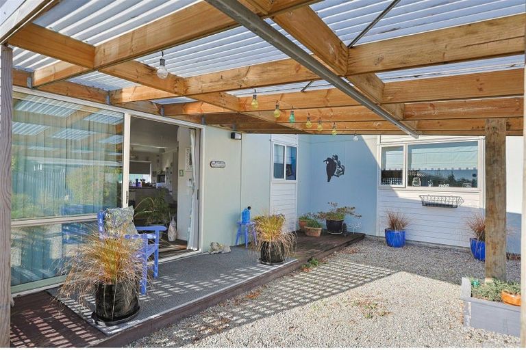 Photo of property in 33b Romilly Street, Westport, 7825