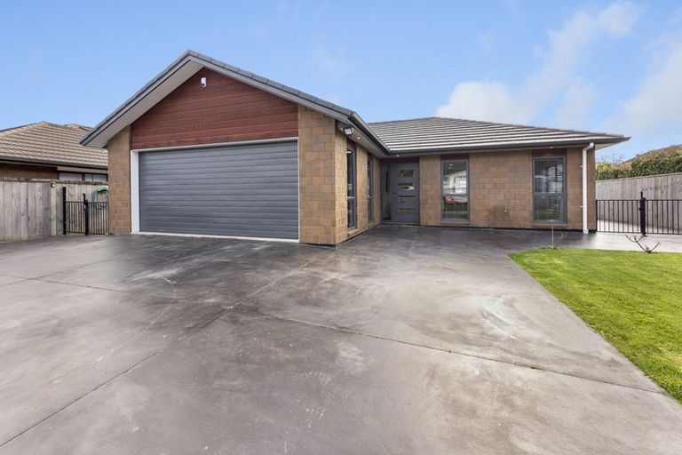 Photo of property in 1147a Fergusson Drive, Clouston Park, Upper Hutt, 5018