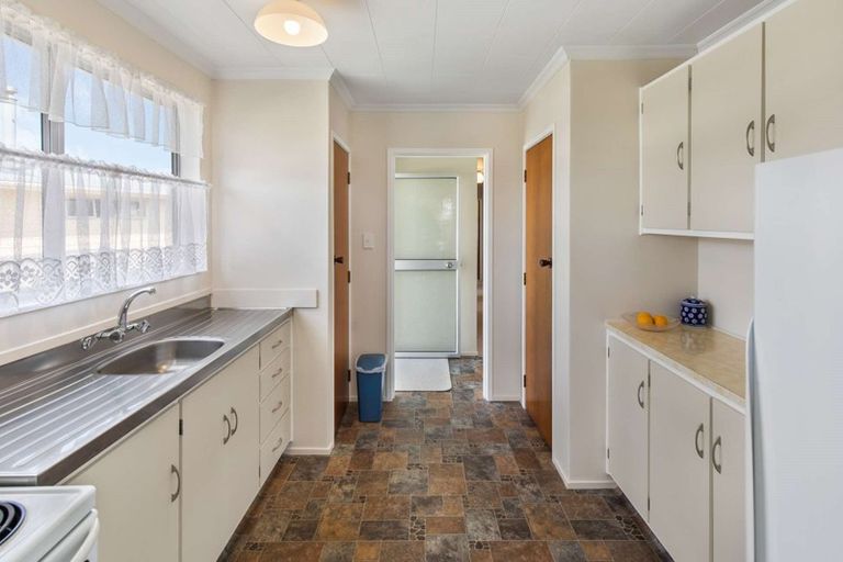 Photo of property in 8 Exeter Street, Stratford, 4332