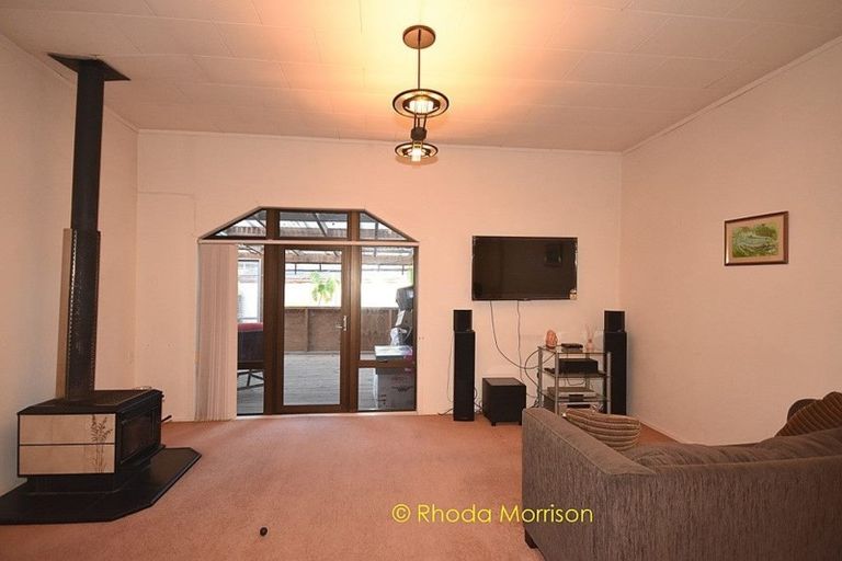 Photo of property in 1988 Paparoa Valley Road, Paparoa, 0571