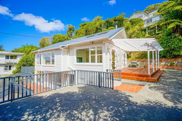 Photo of property in 81 Balfour Street, Mornington, Wellington, 6021