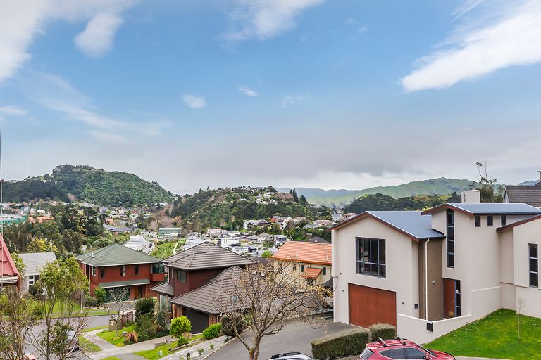 Photo of property in 8 Pilot Lane, Whitby, Porirua, 5024