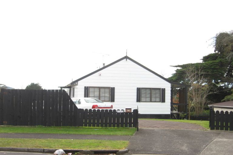 Photo of property in 34 Mcquarrie Avenue, Wattle Downs, Auckland, 2103