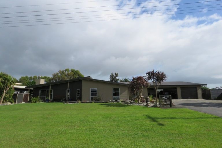 Photo of property in 21a Roebuck Street, Westport, 7825